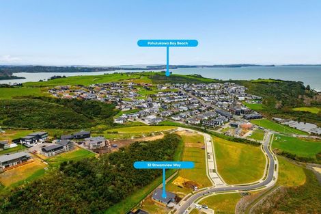 Photo of property in 32 Streamview Way, Long Bay, 0792