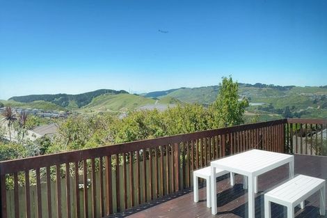 Photo of property in 59 Erlestoke Crescent, Churton Park, Wellington, 6037