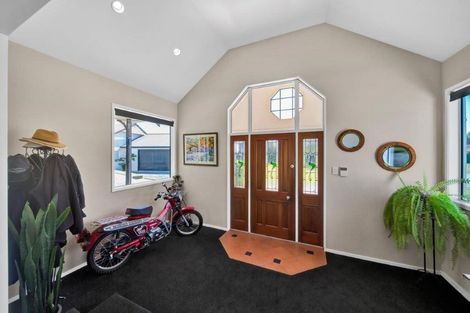 Photo of property in 60 Rata Street, Hawera, 4610