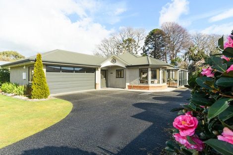 Photo of property in 8 Suffolk Crescent, Feilding, 4702