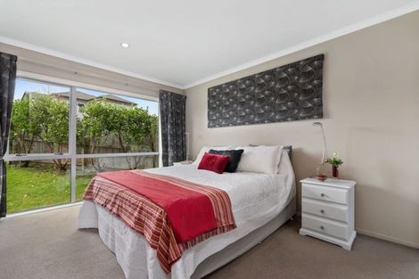 Photo of property in 11 Mermaid Mews, Red Beach, 0932