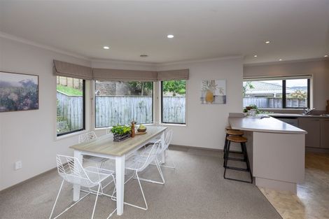 Photo of property in 18 Sams Way, Raumati South, Paraparaumu, 5032
