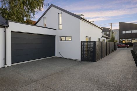 Photo of property in 64 Hewitts Road, Merivale, Christchurch, 8014