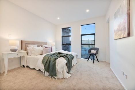 Photo of property in 7 Kiokio Place, Swanson, 0614