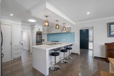 Photo of property in 28 Matthews Crescent, Cromwell, 9310