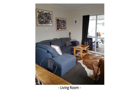 Photo of property in 2/434 Gloucester Street, Taradale, Napier, 4112