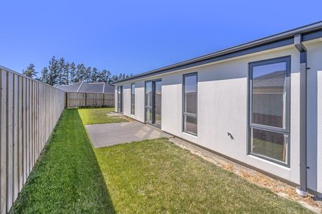 Photo of property in 35 Greig Crescent, Amberley, 7481