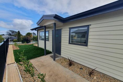 Photo of property in 45f Prospect Terrace, Pukekohe, 2120