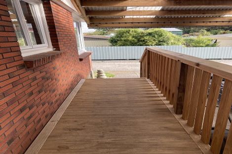 Photo of property in 44 Oberon Street, Stratford, 4332