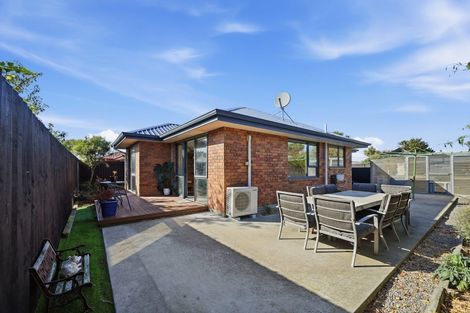 Photo of property in 48 Marriotts Road, North New Brighton, Christchurch, 8083