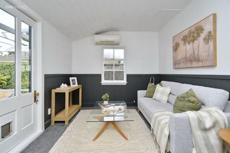 Photo of property in 1/184 Hastings Street, Waltham, Christchurch, 8023