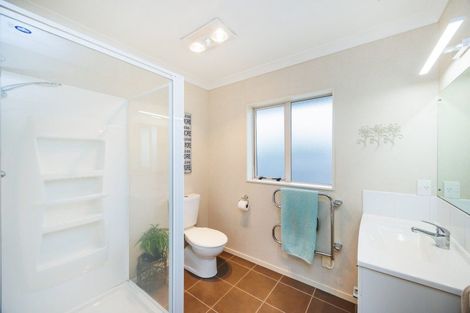 Photo of property in 10 Pip Way, Omokoroa, 3114