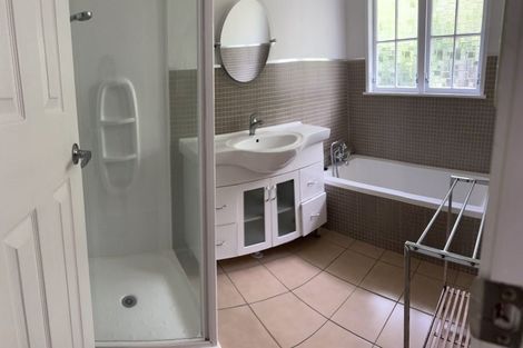 Photo of property in 7 Orinda Close, Botany Downs, Auckland, 2010