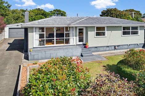 Photo of property in 4 Perth Place, Awapuni, Palmerston North, 4412