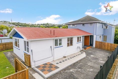 Photo of property in 150 Dowse Drive, Maungaraki, Lower Hutt, 5010