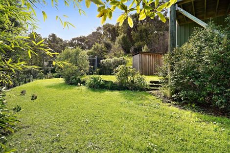 Photo of property in 17 Tawhiti Street, Tokomaru Bay, 4079