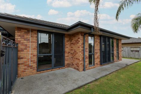 Photo of property in 112 Saint James Drive, Huntington, Hamilton, 3210