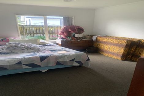 Photo of property in 4 Volta Place, Clendon Park, Auckland, 2103