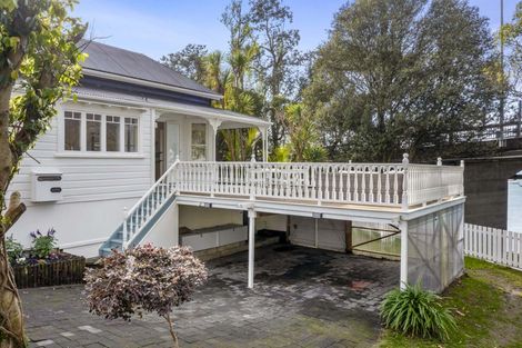 Photo of property in 25 Princes Street, Northcote Point, Auckland, 0627