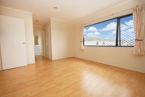 Photo of property in 24 Lolim Place, Favona, Auckland, 2024