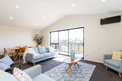 Photo of property in 2 Kenny Avenue, Ahuriri, Napier, 4110
