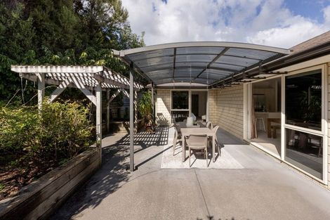 Photo of property in 16 Ellesmere Close, Pyes Pa, Tauranga, 3112