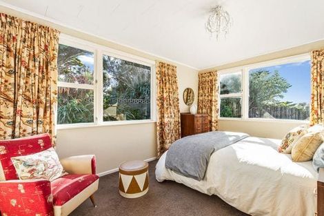 Photo of property in 75 Sidlaw Street, Strathmore Park, Wellington, 6022