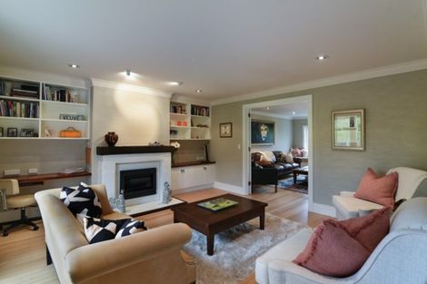 Photo of property in 3 Chalmers Close, Orewa, 0931