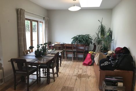 Photo of property in 33 Hall Street, Newtown, Wellington, 6021