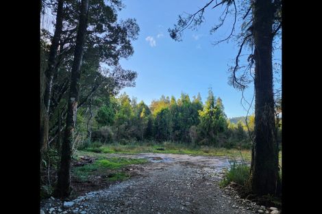 Photo of property in 955 Old Christchurch Road, Awatuna, Hokitika, 7882