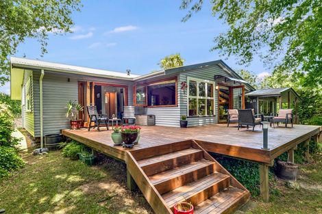 Photo of property in 11 Stewart Place, Melville, Hamilton, 3206