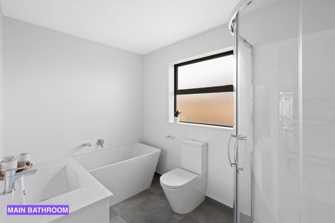 Photo of property in 184 Faringdon Boulevard, Rolleston, 7615