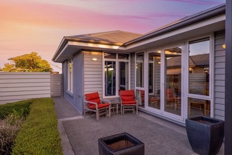 Photo of property in 51 Brookfield Drive, Northwood, Christchurch, 8051