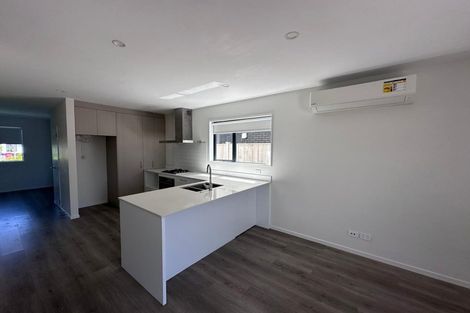 Photo of property in 6 Gosper Road, Takanini, 2112
