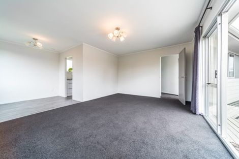 Photo of property in 7a Farwood Drive, Henderson, Auckland, 0612
