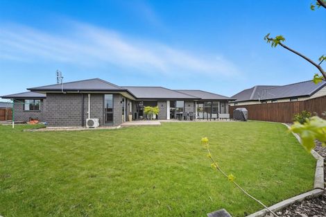 Photo of property in 2 Crest Place, Rolleston, 7615