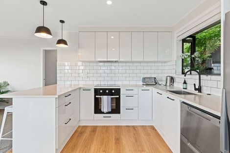 Photo of property in 509 Whangaparaoa Road, Stanmore Bay, Whangaparaoa, 0932