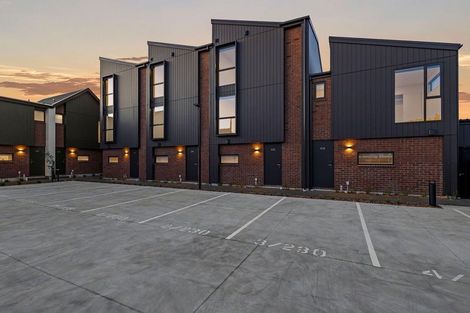 Photo of property in 1/226 Blenheim Road, Riccarton, Christchurch, 8041