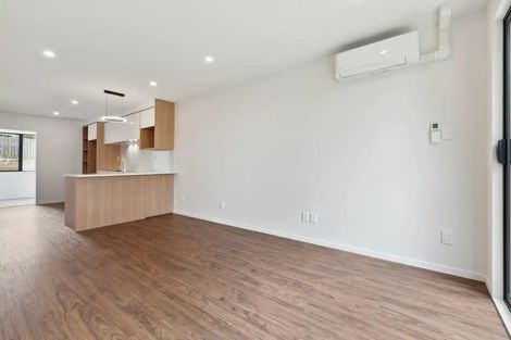Photo of property in 56 Ramwall Place, Weymouth, Auckland, 2103