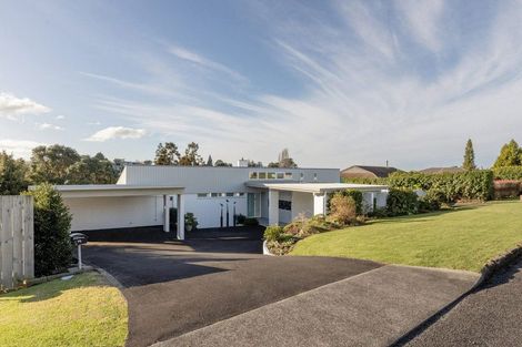 Photo of property in 75 Sutherland Road, Brookfield, Tauranga, 3110