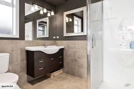 Photo of property in 2 Hansard Place, Bethlehem, Tauranga, 3110