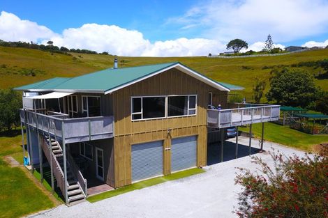 Photo of property in 11 Ocean View Road, Cable Bay, 0420