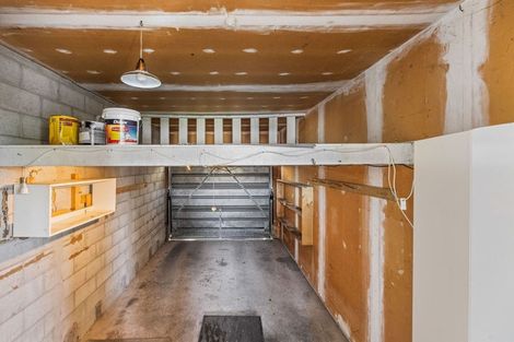 Photo of property in 15 Chipping Lane, Redwood, Christchurch, 8051