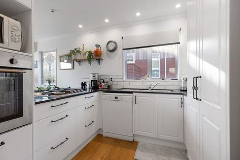 Photo of property in 23 Victoria Road, Mount Maunganui, 3116
