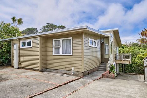 Photo of property in 3 Flint Way, Northland, Wellington, 6012