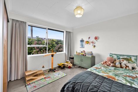 Photo of property in 26 Oberon Street, Stratford, 4332