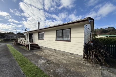 Photo of property in 20 Topaz Street, Birchville, Upper Hutt, 5018