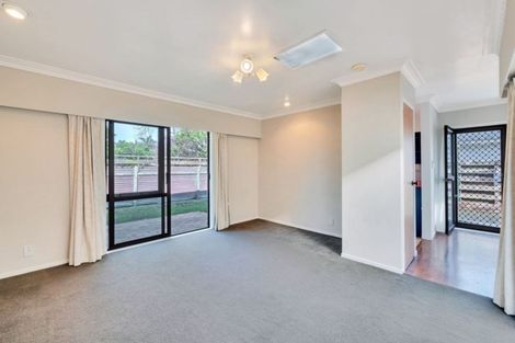 Photo of property in 3/39 Great South Road, Papakura, 2110