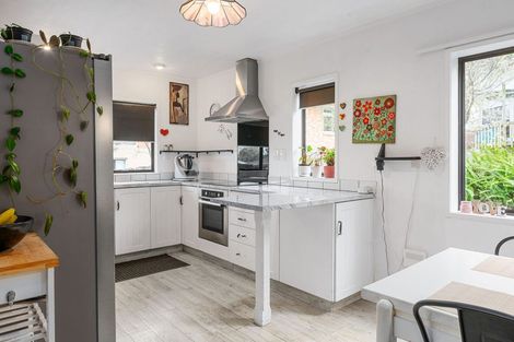 Photo of property in 5b Ross View Terrace, Dinsdale, Hamilton, 3204