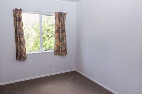Photo of property in 9 Stephen Street, Johnsonville, Wellington, 6037